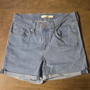Light Wash Denim Women's Shorts - Brand: Unspecified